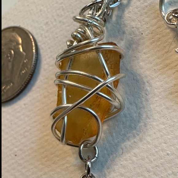 ARTISAN Cali Wrapped Sea Glass and Freshwater Pearl 19” Chain link Necklace - Picture 4 of 7